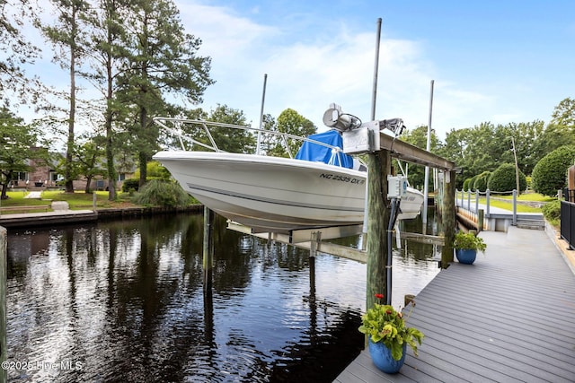 110 Mariners Ct, New Bern, NC 28562 - dock featuring boat lift and a water view