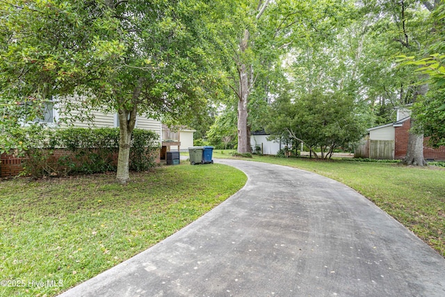 1305 N Market St, Washington, NC 27889 - view of concrete driveway