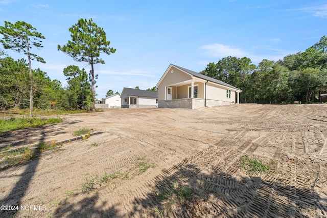 72 S Greensboro Rd, Southport, NC 28461 - view of side of home
