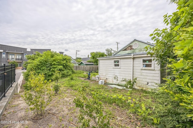115 Wright St, Wilmington, NC 28401 - view of yard
