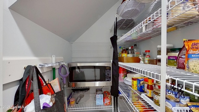 812 Vineyard Dr, New Bern, NC 28562 - view of storage area