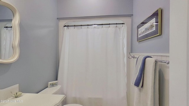 812 Vineyard Dr, New Bern, NC 28562 - full bath featuring toilet and vanity