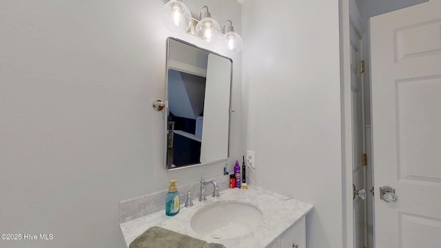 812 Vineyard Dr, New Bern, NC 28562 - bathroom featuring vanity