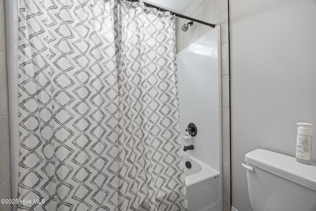 28 Winding Trl, Whispering Pines, NC 28327 - full bathroom with shower / tub combo with curtain and toilet