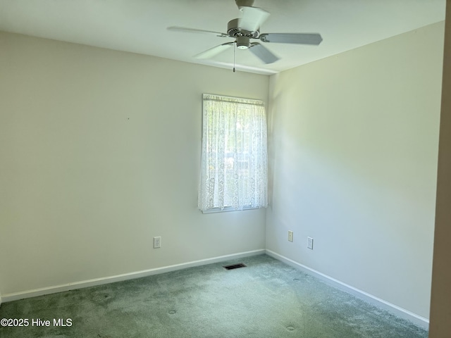 208 Canterwood Ln, New Bern, NC 28562 - unfurnished room with ceiling fan and carpet