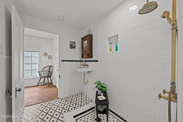 409 Hancock St, New Bern, NC 28560 - bathroom with crown molding and wood finished floors