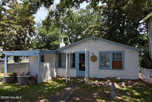 404 N Third St, Carolina Beach, NC 28428 - view of bungalow-style home