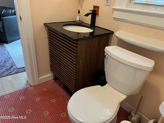 606 Ivey Cir, Wilmington, NC 28401 - half bathroom with toilet and vanity