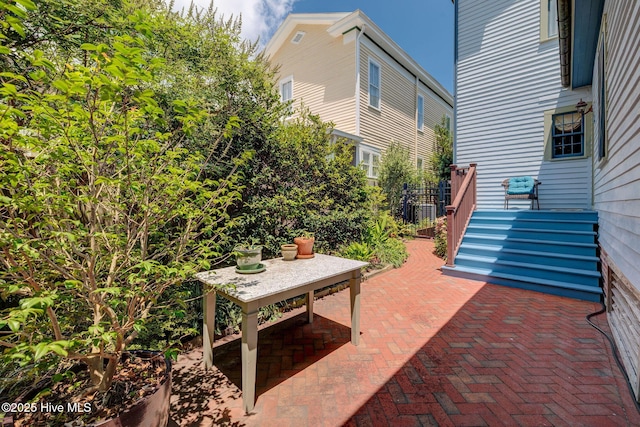 214 Nun St, Wilmington, NC 28401 - view of patio / terrace