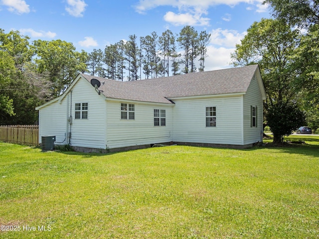 579 Hubert Blvd, Hubert, NC 28539 - back of property with roof with shingles