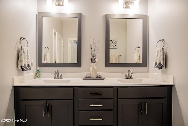 440 Bramble Ln, Clayton, NC 27527 - full bath featuring double vanity