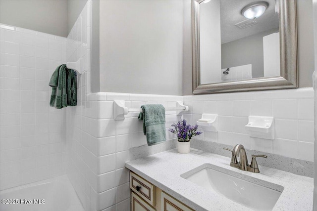 527 W College St, Warsaw, NC 28398 - bathroom featuring vanity and a shower