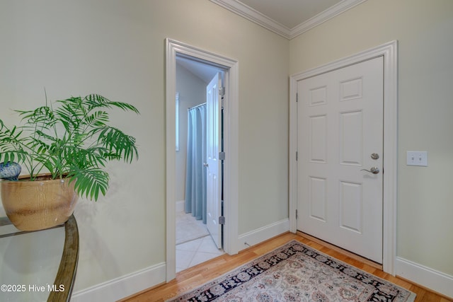 4929 Lake Renaissance Cir, Wilmington, NC 28409 - entryway with ornamental molding and light wood finished floors