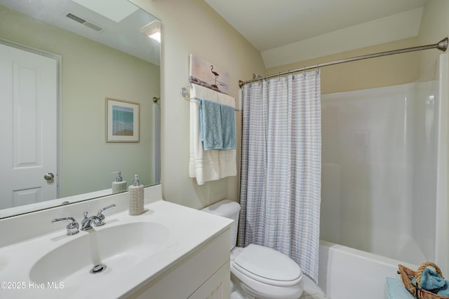 4929 Lake Renaissance Cir, Wilmington, NC 28409 - full bathroom with vanity and shower / tub combo