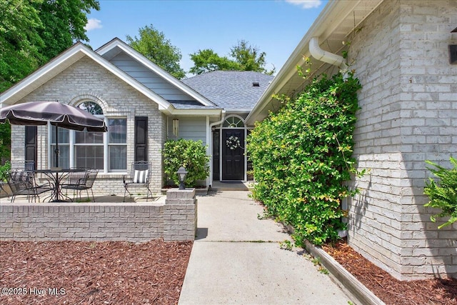 1610 Winding Way SW, Ocean Isle Beach, NC 28469 - property entrance with brick siding