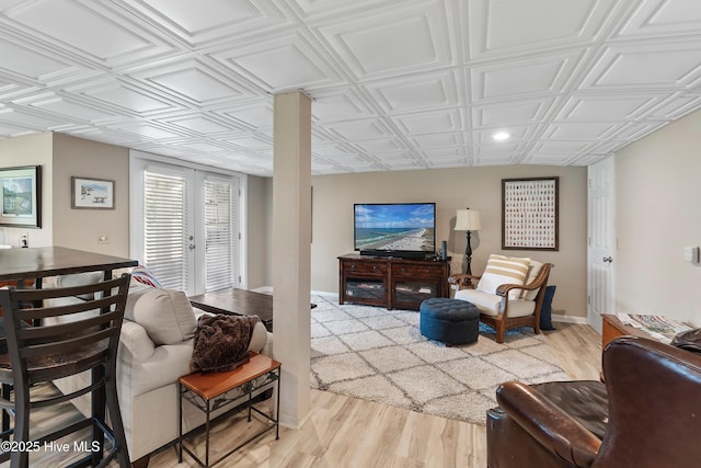 188 Edgewater Cir, Sunset Beach, NC 28468 - living area featuring an ornate ceiling, wood finished floors, and recessed lighting