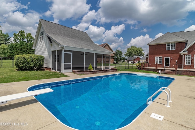 112 Highwoods Dr, Goldsboro, NC 27530 - view of swimming pool with a sunroom, a diving board, and a deck
