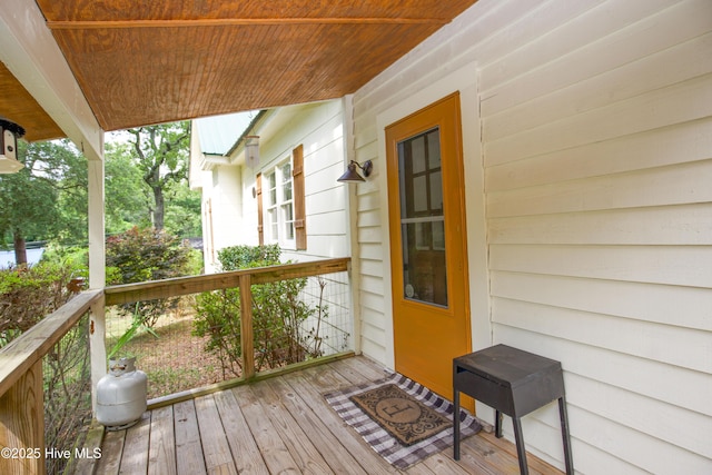 615 E Main St, Aberdeen, NC 28315 - view of wooden terrace
