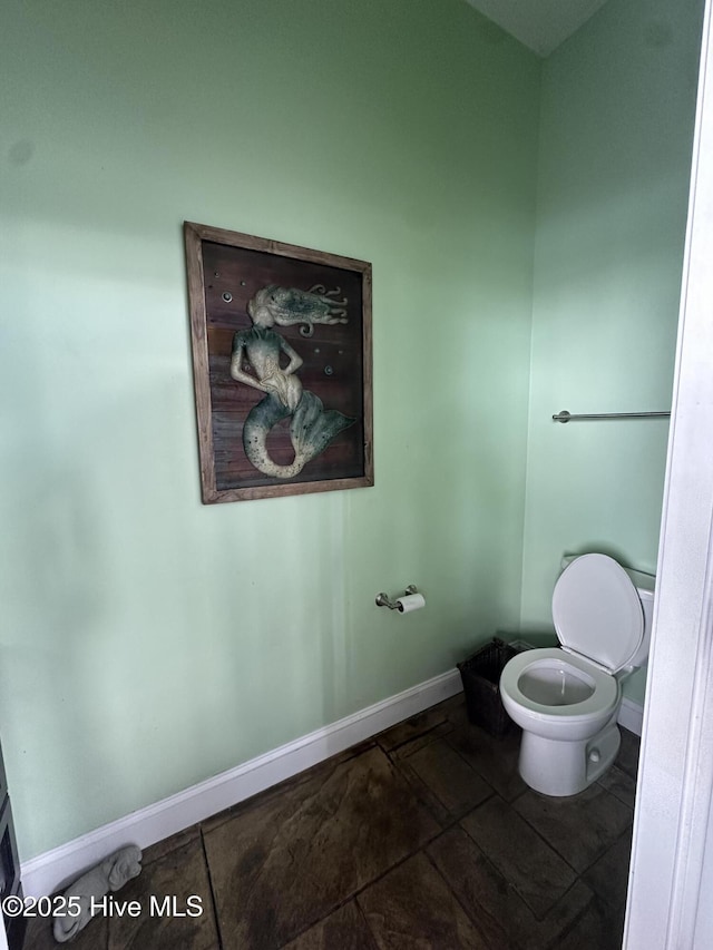 2270 Bella Coola Rd, Lake Waccamaw, NC 28450