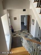 102 W Eden St, Edenton, NC 27932 - view of stairs
