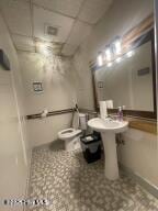 102 W Eden St, Edenton, NC 27932 - full bathroom with toilet