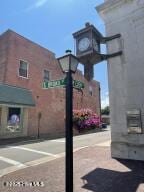 102 W Eden St, Edenton, NC 27932 - exterior space with community basketball court