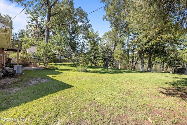 604 W Wilson Creek Dr, Trent Woods, NC 28562 - view of yard