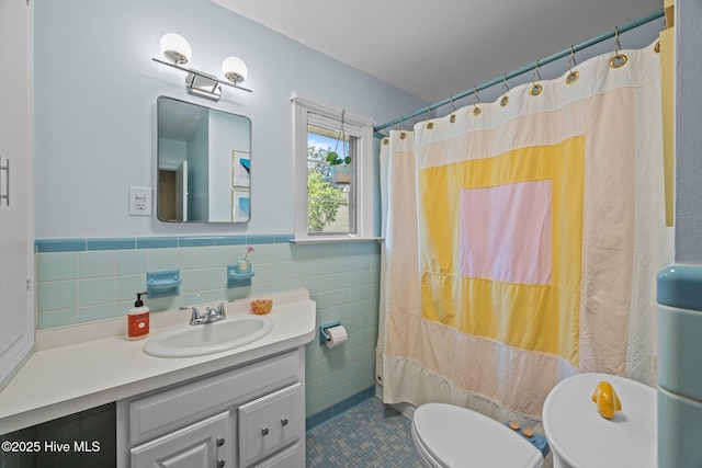 604 W Wilson Creek Dr, Trent Woods, NC 28562 - full bathroom featuring vanity, tile patterned flooring, and tile walls