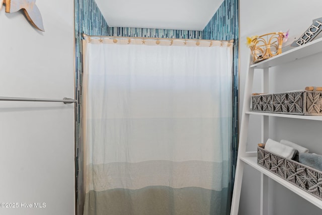 126 NW 14th St, Oak Island, NC 28465 - full bath featuring curtained shower