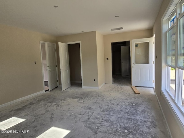 94 Osprey Watch Ln E, Oriental, NC 28571 - unfurnished bedroom featuring multiple windows