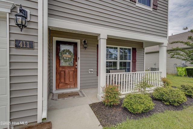 411 Isabelle St, New Bern, NC 28560 - view of exterior entry with covered porch