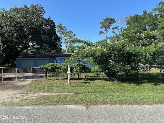 4735 Cedar Ln SW, Ocean Isle Beach, NC 28469 - view of yard