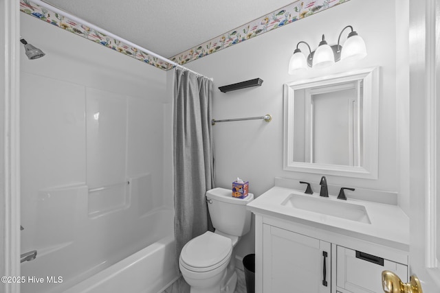 108 Bayswater Ct, New Bern, NC 28562 - bathroom with vanity, shower / bathtub combination with curtain, and a textured ceiling