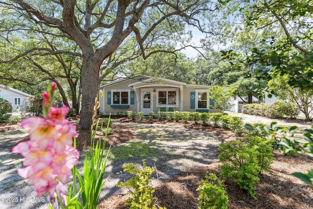 125 NE 13th St, Oak Island, NC 28465 - view of front of home