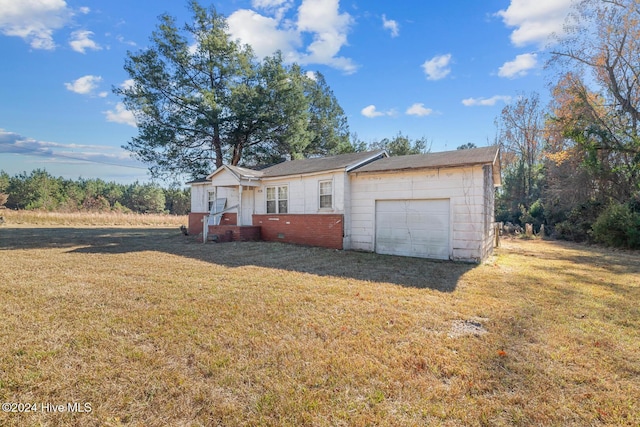 9626 NC Highway 50, Maple Hill, NC 28454 - view of front facade featuring a front yard and a garage