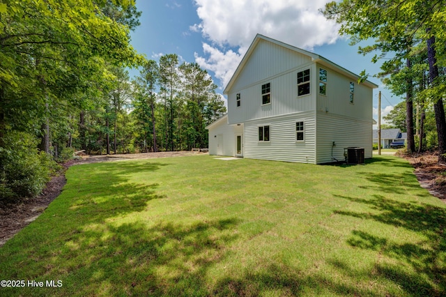 1536 Dorsey Ln, Navassa, NC 28451 - rear view of property with a lawn