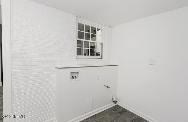 309 Mcgwigan St, Enfield, NC 27823 - laundry area featuring dark wood finished floors and hookup for a washing machine