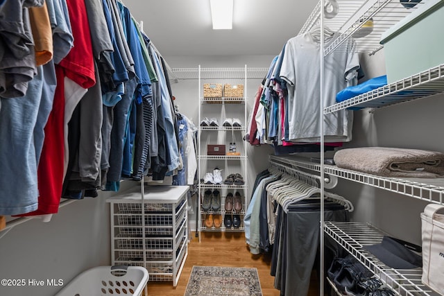 118 Tremayne Dr, New Bern, NC 28560 - spacious closet featuring wood finished floors