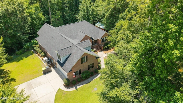 118 Tremayne Dr, New Bern, NC 28560 - view of subject property with a heavily wooded area