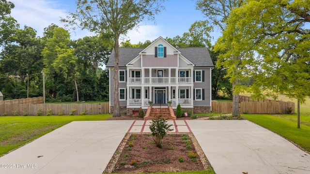 902 College St, Vanceboro, NC 28586 - view of front of home with a balcony and a porch