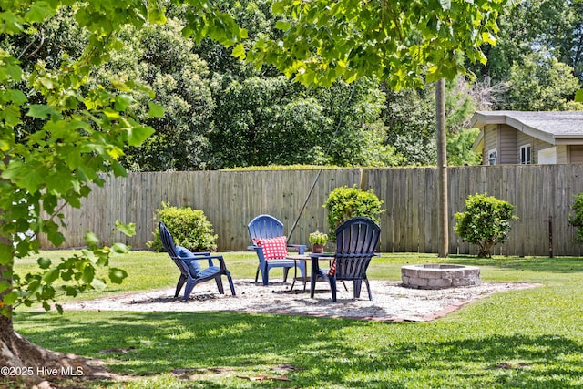 502 N 25th St, Wilmington, NC 28405 - fenced yard with an outdoor fire pit
