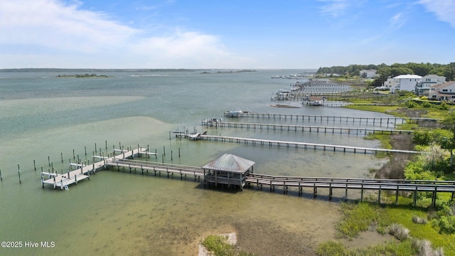 8805 Sound View Ct, Emerald Isle, NC 28594 - drone / aerial view of a large body of water