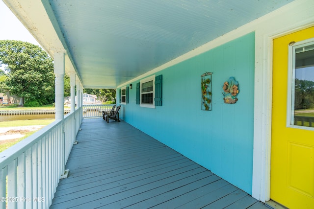 124 Holiday Knl, Hertford, NC 27944 - view of wooden porch