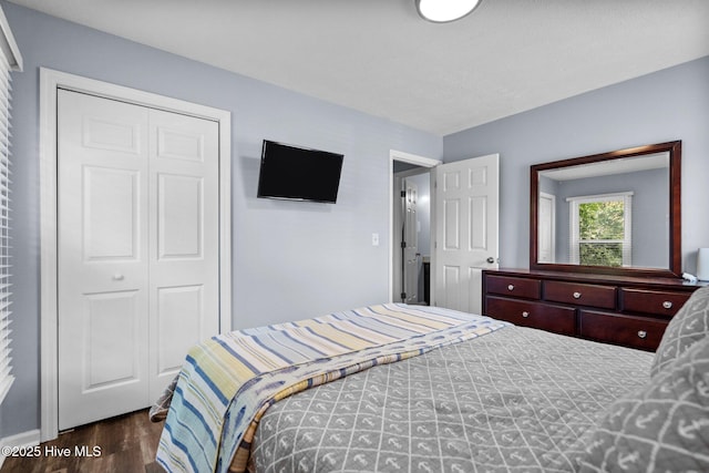 5023 Marathon Landing Ct, Castle Hayne, NC 28429 - bedroom with wood finished floors and a closet