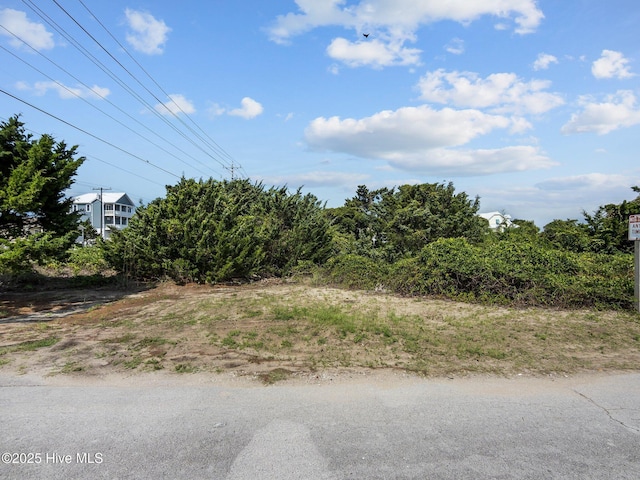 2302 Emerald Dr, Emerald Isle, NC 28594