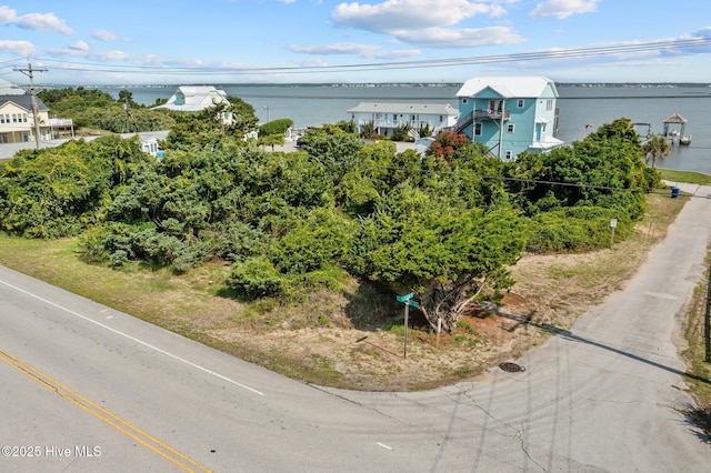 2302 Emerald Dr, Emerald Isle, NC 28594