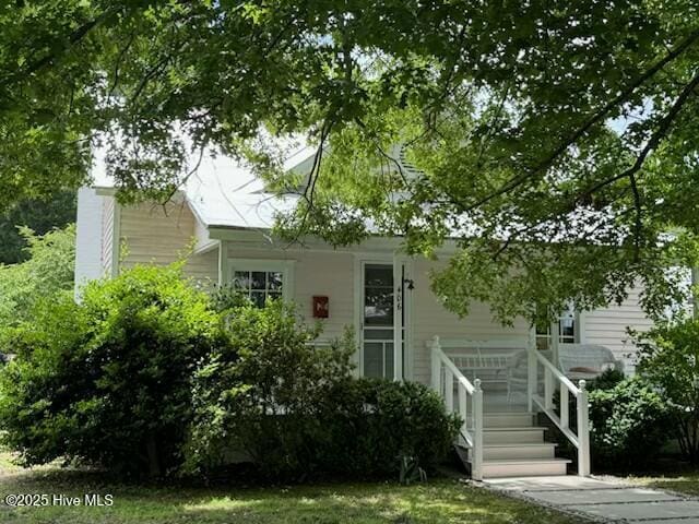 406 Elliott St, Edenton, NC 27932 - view of front of home