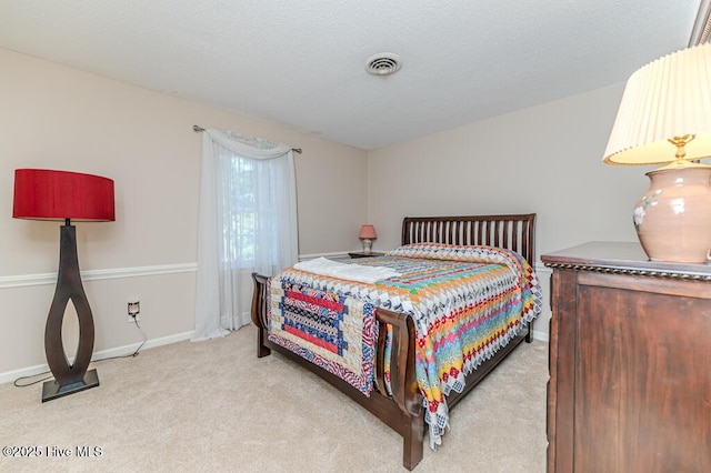 100 E Hedgelawn Way, Southern Pines, NC 28387 - bedroom featuring carpet floors and baseboards
