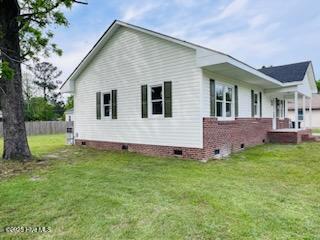 204 Mercer St, Goldsboro, NC 27530 - view of home's exterior featuring crawl space