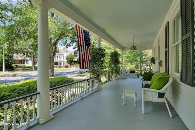 415 S 3rd St, Wilmington, NC 28401 - view of porch